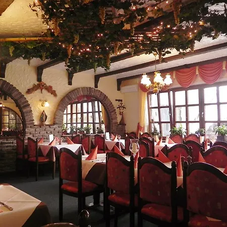 - Restaurant Braustube Hotel *