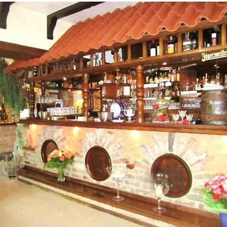 - Restaurant Braustube Hotel Haaren