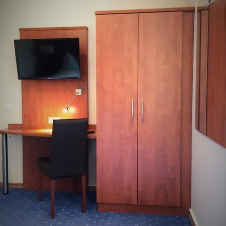 - Restaurant Braustube Hotel *