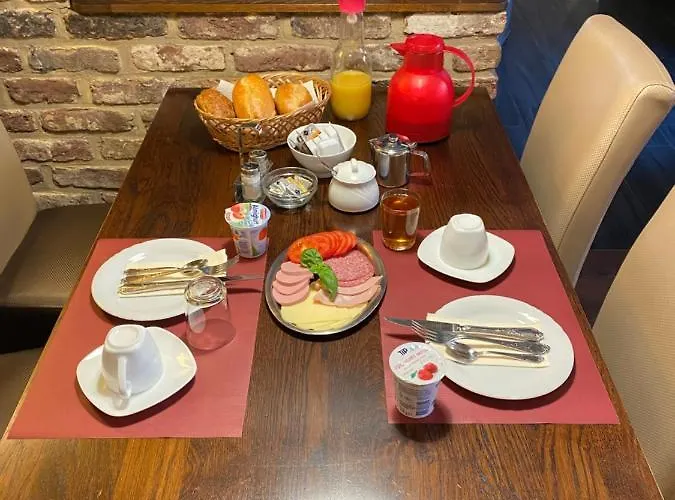 - Restaurant Braustube فندق