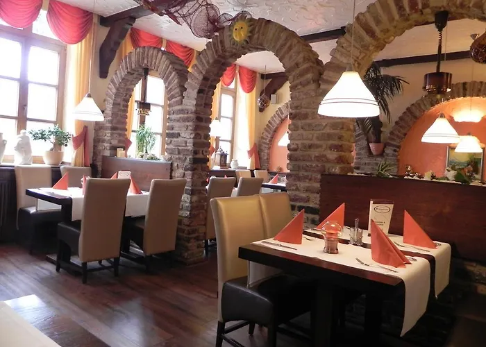 - Restaurant Braustube فندق *