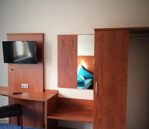 - Restaurant Braustube *